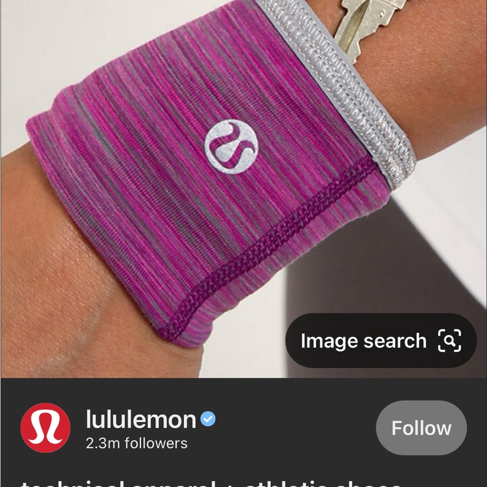 Lululemon cuff holder for keys